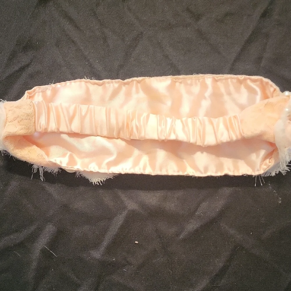 Elegant Pearl-Embellished Headband